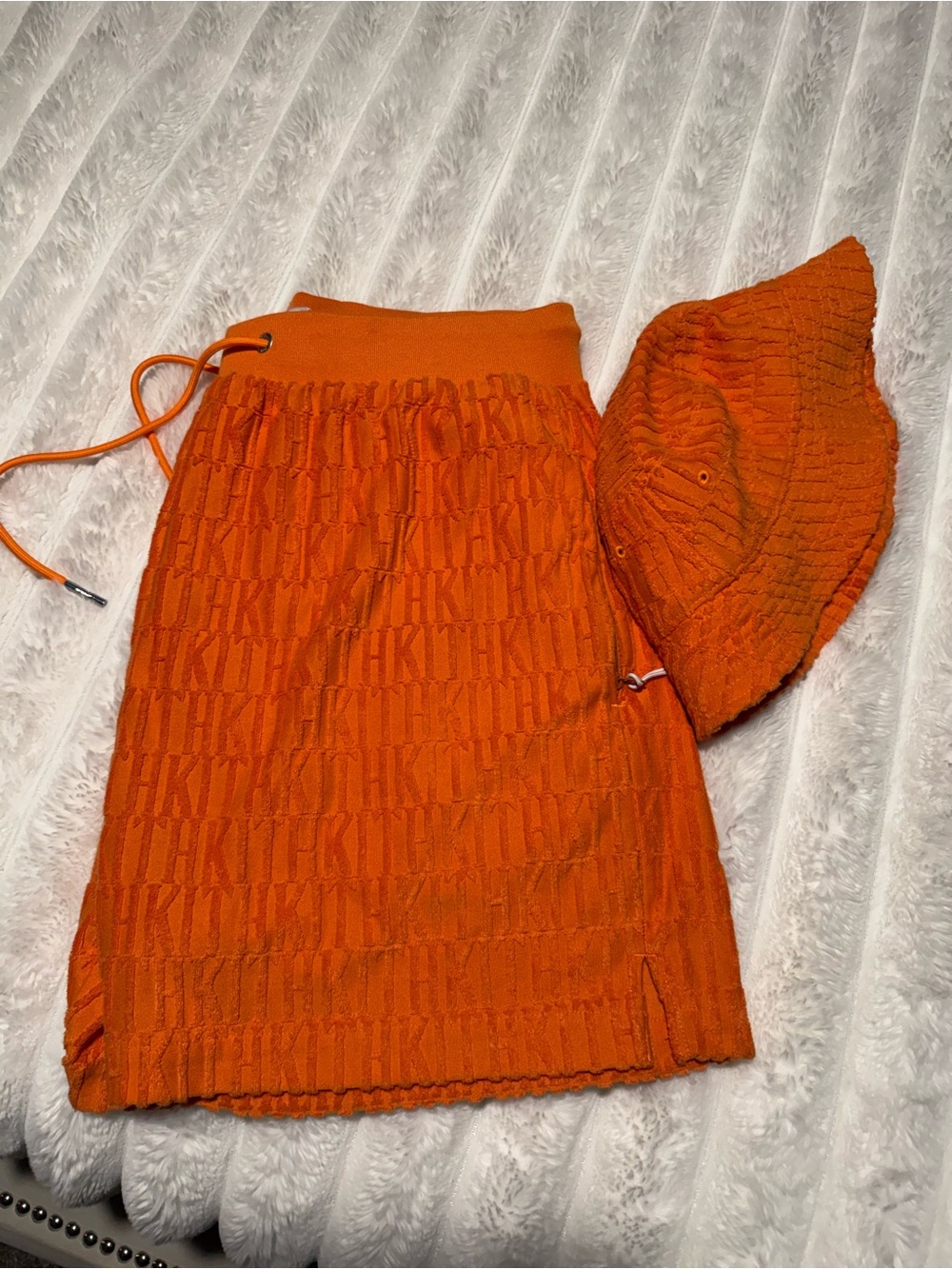 KITH Orange Knit Logo SHORTS WITH MATCHING BUCKET HAT